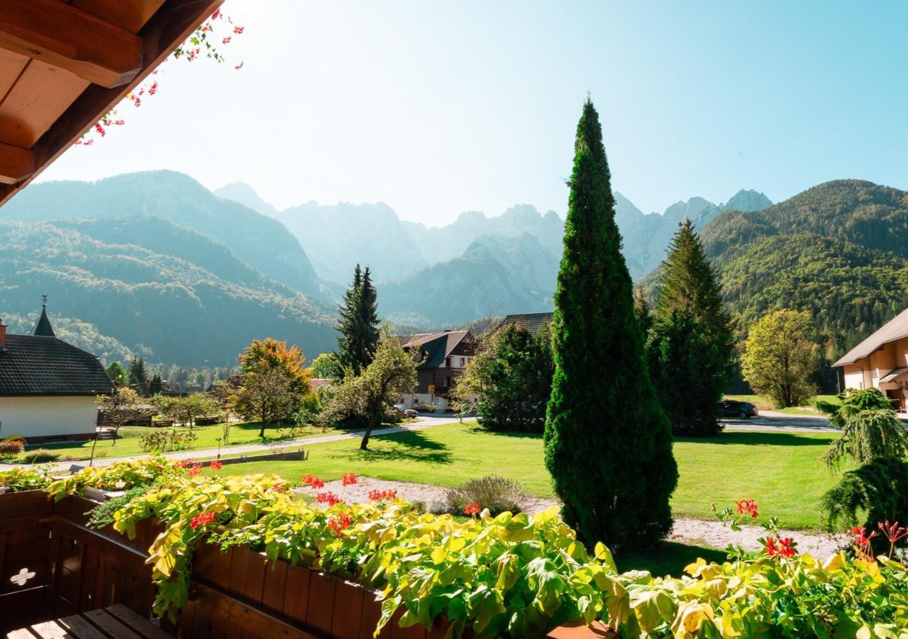 Apartments In Villa Flora Kranjska Gora Exterior photo