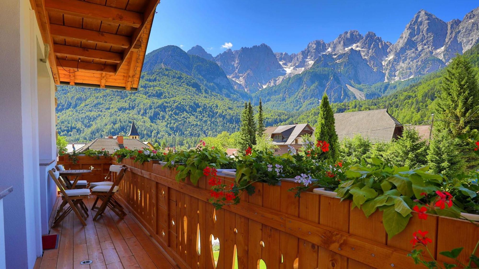 Apartments In Villa Flora Kranjska Gora Exterior photo